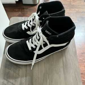 Black high top vans women’s size 8